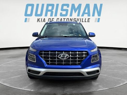 Used 2025 Hyundai Venue SEL FWD image 8