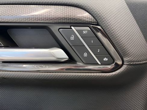 Used 2024 Chevrolet Silverado 1500 ZR2 w/ Technology Package image 17