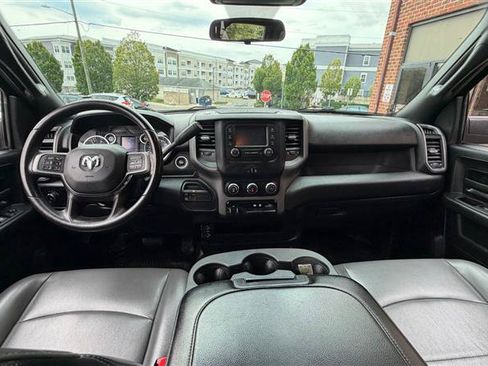 Used 2022 RAM 3500 Tradesman AWD/4WD image 18