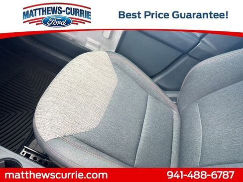Used 2023 Ford Maverick XLT FWD image 4