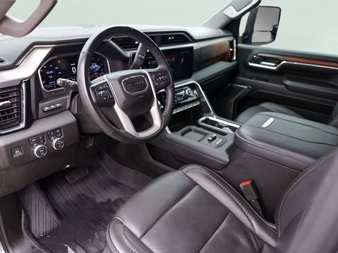 Used 2024 GMC Sierra 2500 Denali w/ Denali Reserve Package AWD/4WD image 13