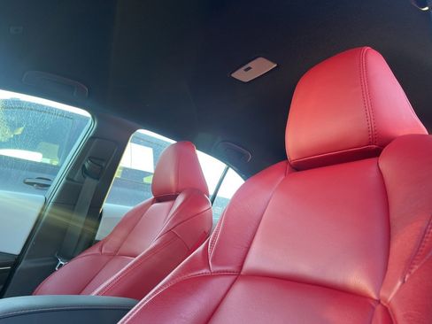 Used 2025 Toyota Corolla FX image 11