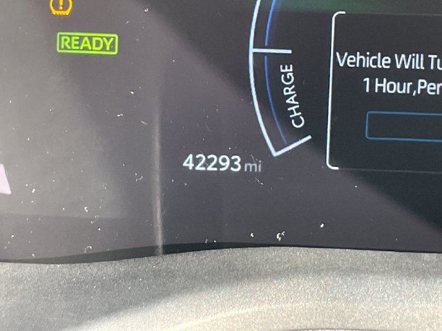 Used 2025 Toyota Camry SE FWD image 18