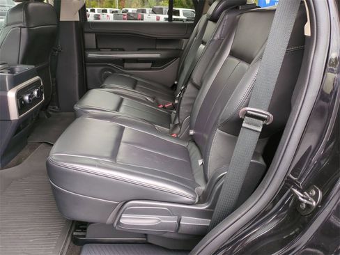 Certified 2022 Ford Expedition XLT image 14