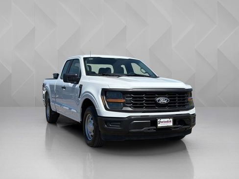 Used 2024 Ford F150 XL image 3