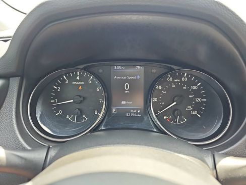 Used 2019 Nissan Rogue SV w/ Sun & Sound Touring Package FWD image 19