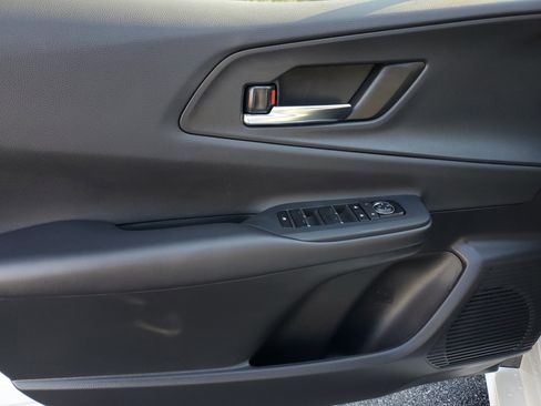 Used 2024 Toyota Prius Prime Premium image 18