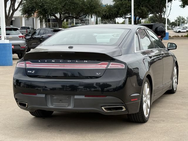 Used 2013 Lincoln MKZ FWD image 5