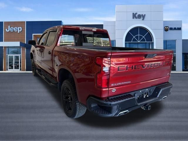 Used 2021 Chevrolet Silverado 1500 LT Trail Boss w/ Convenience Package II AWD/4WD image 3