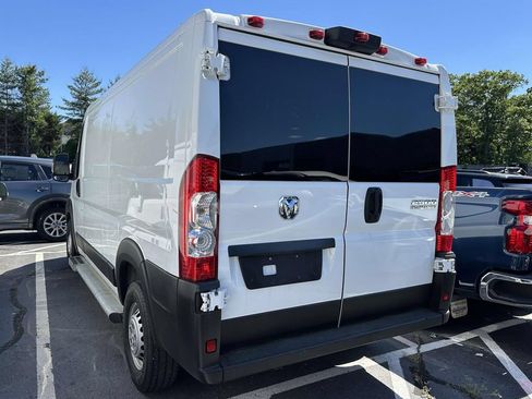 Used 2025 RAM ProMaster 2500 w/ U-Haul Equipment Group FWD image 3
