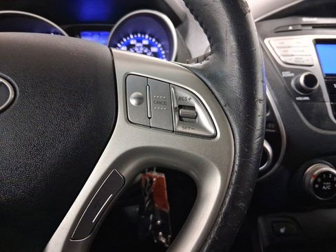 Used 2013 Hyundai Tucson GLS FWD image 23