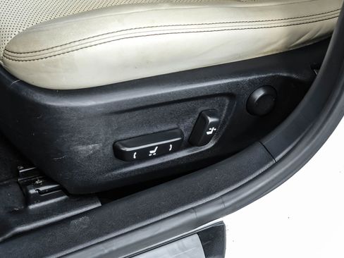 Used 2015 Lexus IS 250 w/ Navigation System Package RWD image 34