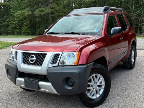 Used 2014 Nissan Xterra S AWD/4WD image 37