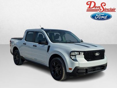 New 2025 Ford Maverick XLT w/ XLT Luxury Package