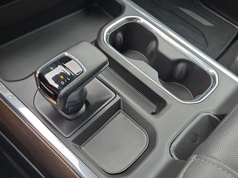 Certified 2023 GMC Sierra 1500 SLT w/ SLT Premium Package image 28