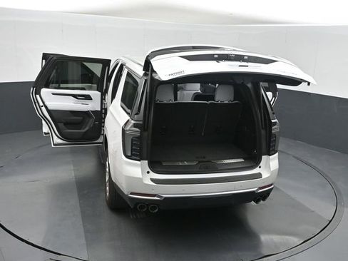 Used 2025 Chevrolet Tahoe Premier image 54