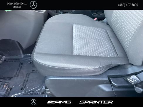 Used 2022 Ford Transit 350 XLT image 15