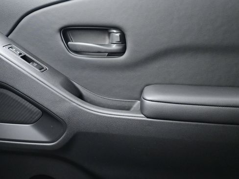 New 2026 Nissan Frontier SV image 28