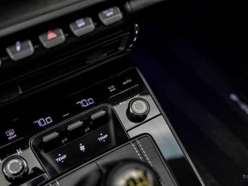 Used 2022 Porsche 911 GT3 image 63