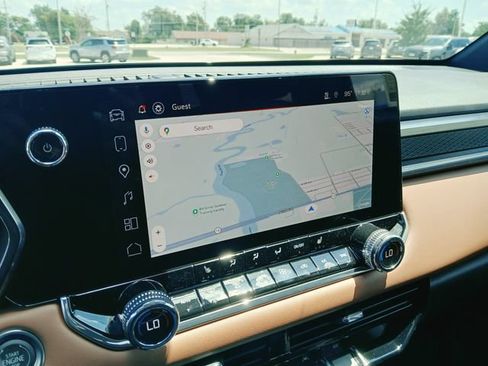 New 2026 GMC Canyon AT4 w/ Technology Plus Package AWD/4WD image 26