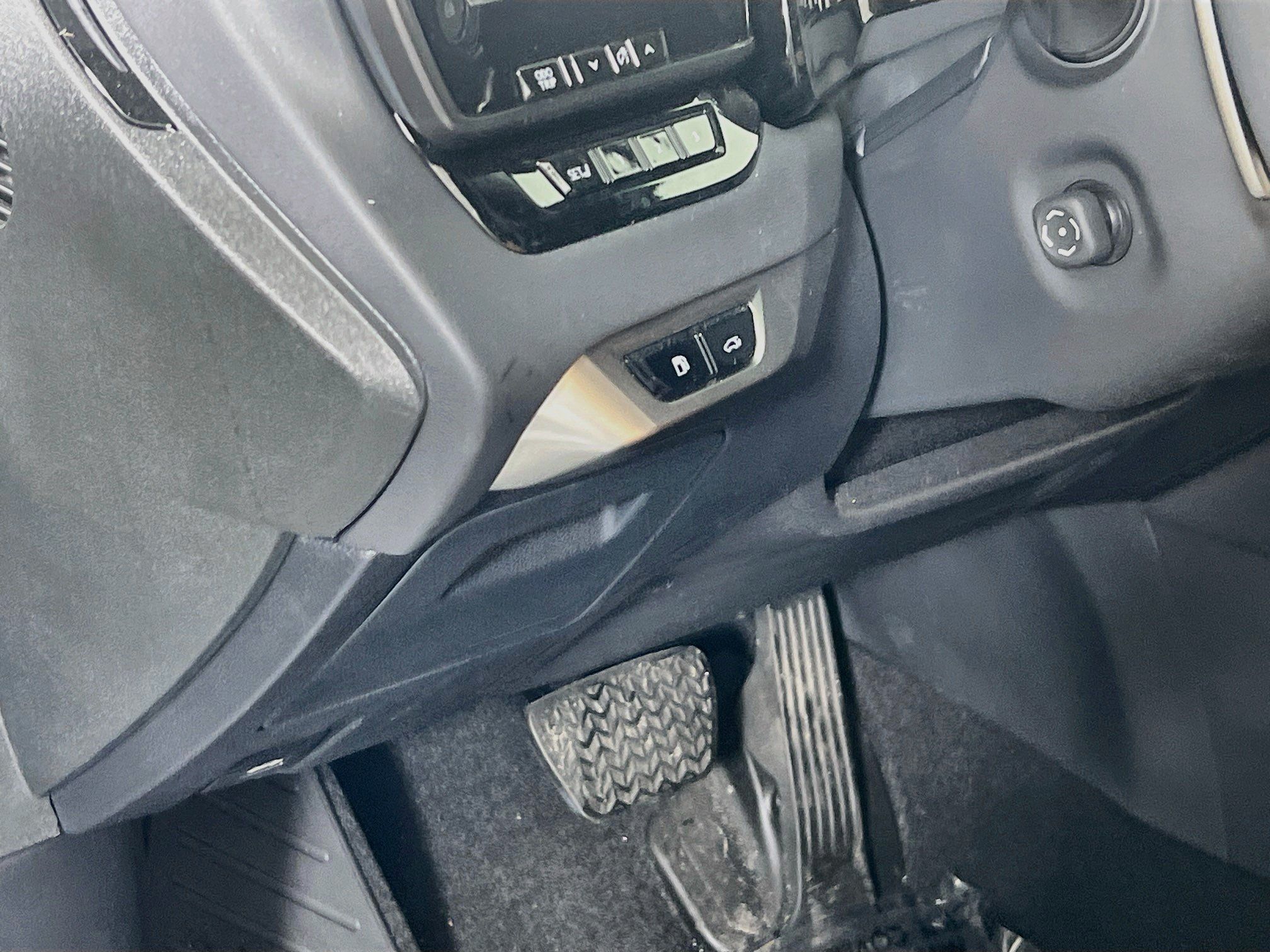 Used 2023 Lexus RX 350 Premium w/ Accessory Package AWD/4WD image 10