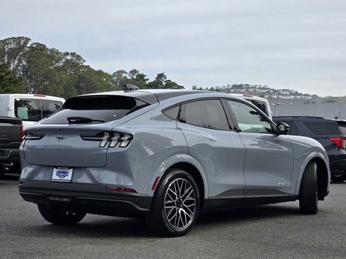 New 2026 Ford Mustang Mach-E Premium image 4