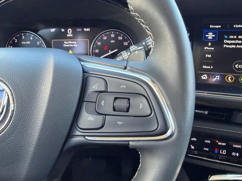 Used 2023 Buick Envision Essence FWD image 13
