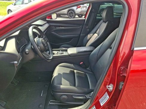 Used 2021 MAZDA MAZDA3 s FWD image 13