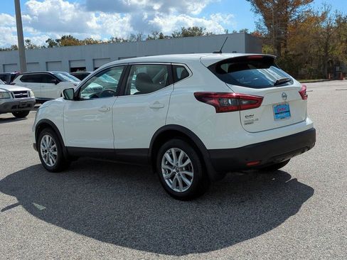 Certified 2022 Nissan Rogue Sport S image 7