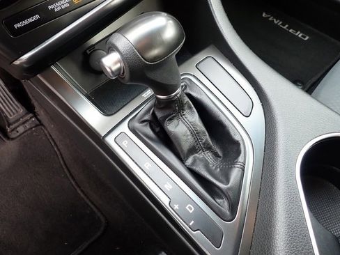 Used 2015 Kia Optima LX image 23