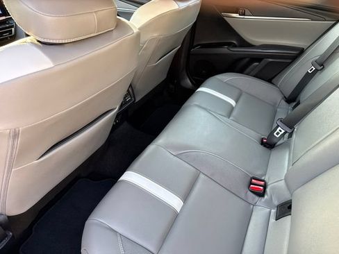 Used 2026 Toyota Camry SE w/ Convenience Package FWD image 15
