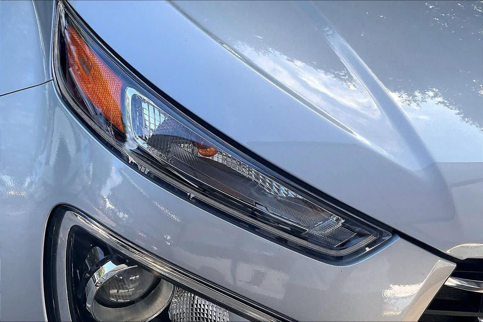 Certified 2026 Hyundai Venue SEL FWD image 25