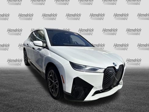 Used 2025 BMW iX xDrive50 w/ Sport Package image 3