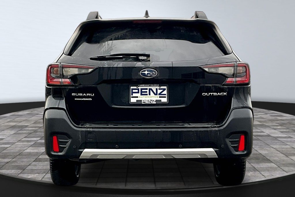 Used 2022 Subaru Outback Limited AWD/4WD image 5