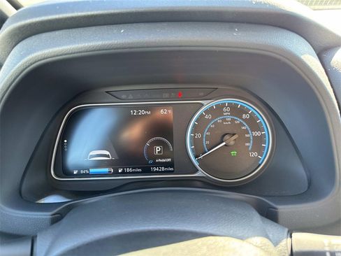 Used 2024 Nissan Leaf SV Plus image 20