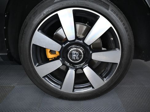 Used 2023 Rolls-Royce Cullinan image 53