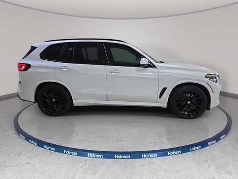 Used 2023 BMW X5 xDrive40i w/ M Sport Package AWD/4WD image 4