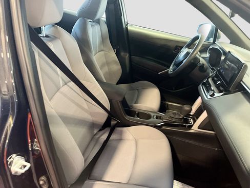 Used 2024 Toyota Corolla Cross AWD Hybrid image 26