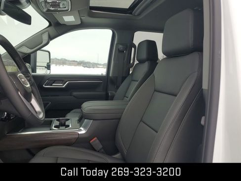New 2026 GMC Sierra 2500 SLT w/ SLT Premium Package image 20