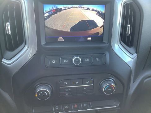 Used 2021 Chevrolet Silverado 1500 Custom Trail Boss AWD/4WD image 31