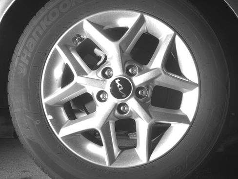 Used 2025 Kia Soul LX w/ LX Technology Package image 15