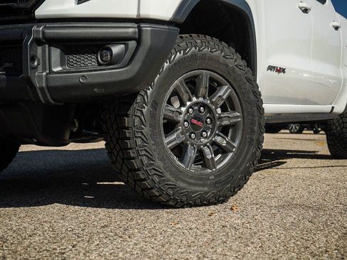 New 2026 GMC Sierra 1500 AT4X image 6