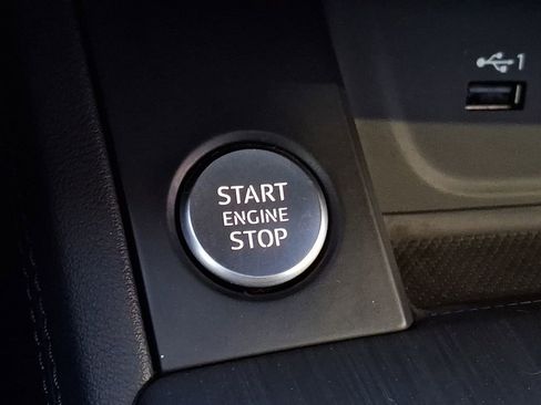 Used 2019 Audi A5 2.0T Premium Plus w/ Premium Plus image 17