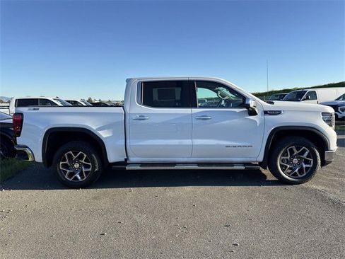 New 2026 GMC Sierra 1500 SLT w/ SLT Premium Plus Package image 3