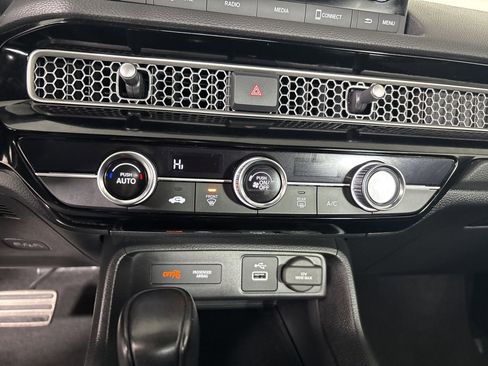 Used 2024 Honda Civic Sport image 15