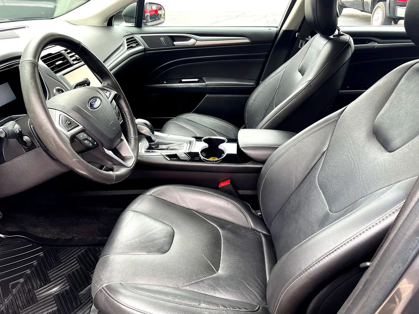 Used 2014 Ford Fusion Titanium AWD/4WD image 9