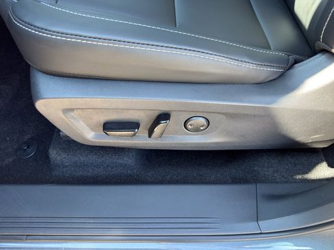 New 2026 Nissan Murano SV image 15