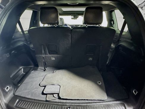 Used 2024 Jeep Grand Cherokee L Limited w/ Luxury Tech Group II image 26