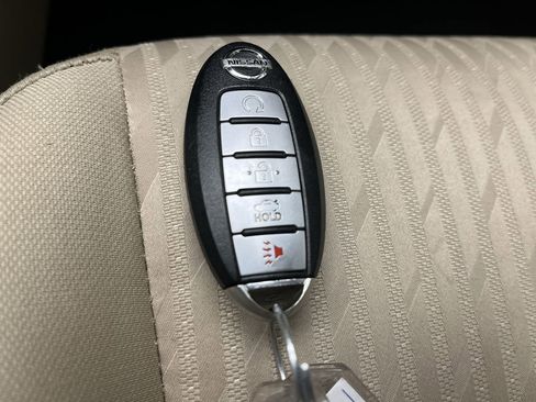 Used 2017 Nissan Altima 2.5 SV image 22