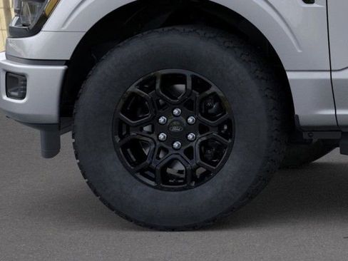 New 2026 Ford F150 XLT w/ XLT Black Appearance Package image 19